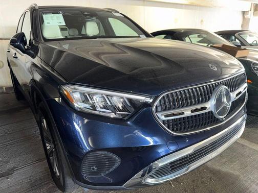 Nautical Blue Metallic 2024 Mercedes-Benz GLC 300 4MATIC