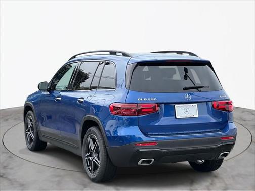 2025 Mercedes-Benz GLB 250 4MATIC