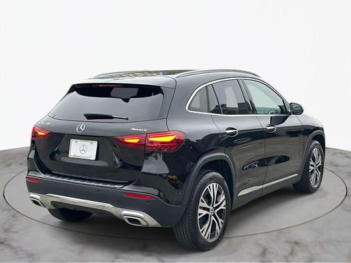 2025 Mercedes-Benz GLA 250 4MATIC