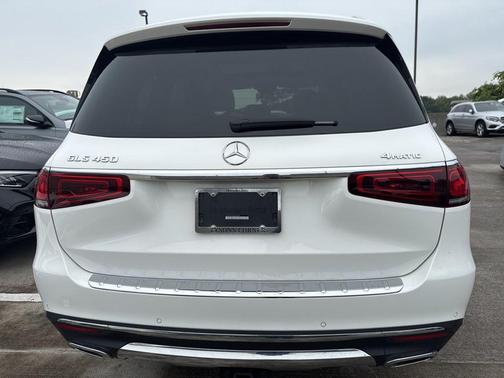 2022 Mercedes-Benz GLS 450 4MATIC
