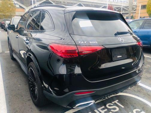2024 Mercedes-Benz GLC 300 4MATIC