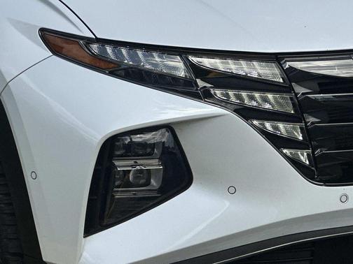 Quartz White 2022 Hyundai TUCSON Limited
