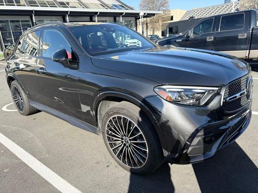 2024 Mercedes-Benz GLC 300 4MATIC
