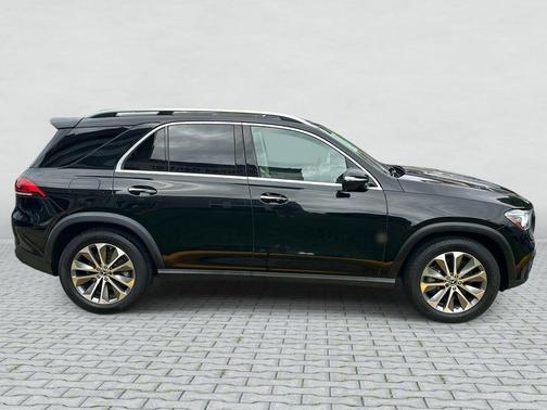 Obsidian Black Metallic 2023 Mercedes-Benz GLE 450 4MATIC