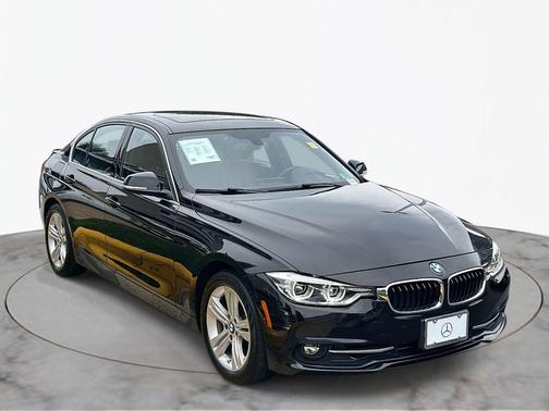 2018 BMW 330 xDrive