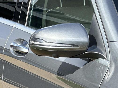 2020 Mercedes-Benz GLC 300 4MATIC