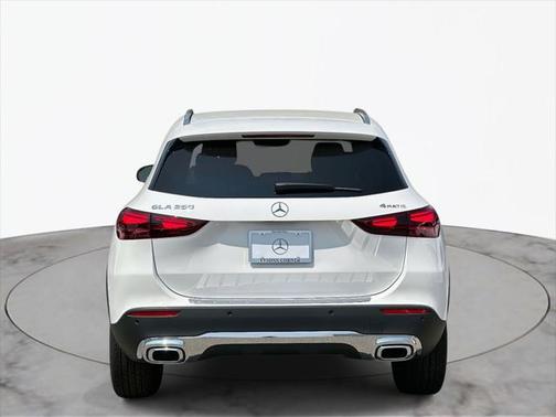 2025 Mercedes-Benz GLA 250 4MATIC