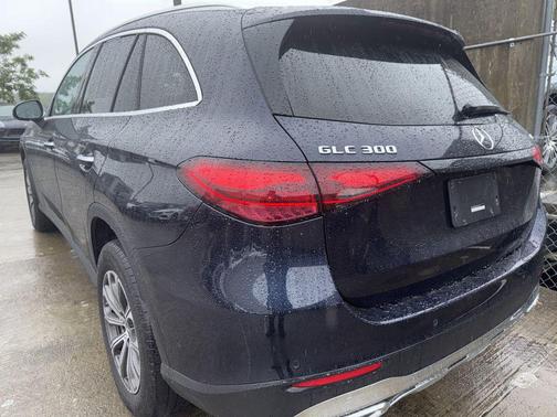 Nautical Blue Metallic 2023 Mercedes-Benz GLC 300 4MATIC