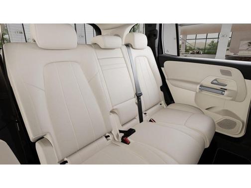 Night Black 2026 Mercedes-Benz GLB 250 4MATIC