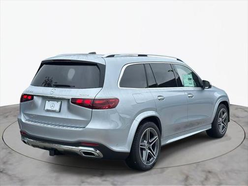 2025 Mercedes-Benz GLS 450 4MATIC
