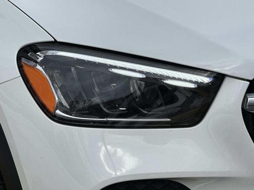 2025 Mercedes-Benz GLE 450e 4MATIC