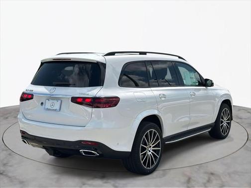2025 Mercedes-Benz GLS 450 4MATIC