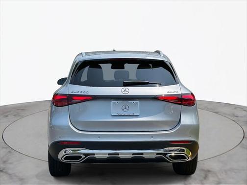 2025 Mercedes-Benz GLC 300 4MATIC