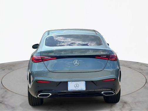 2025 Mercedes-Benz GLC 300 4MATIC Coupe
