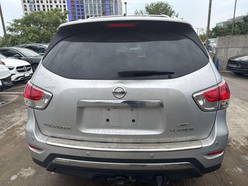 2014 Nissan Pathfinder Platinum