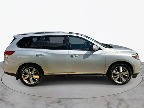 2014 Nissan Pathfinder Platinum