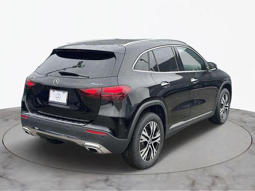2025 Mercedes-Benz GLA 250 4MATIC