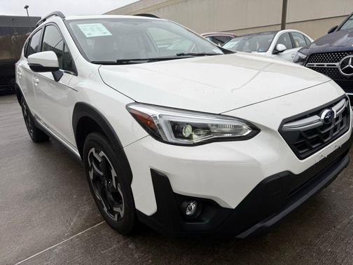 Crystal White Pearl 2023 Subaru Crosstrek Limited