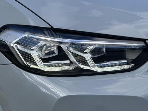 2022 BMW X4 xDrive30i