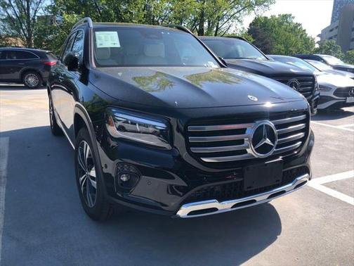 2025 Mercedes-Benz GLB 250 4MATIC