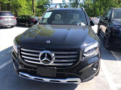 2025 Mercedes-Benz GLB 250 4MATIC