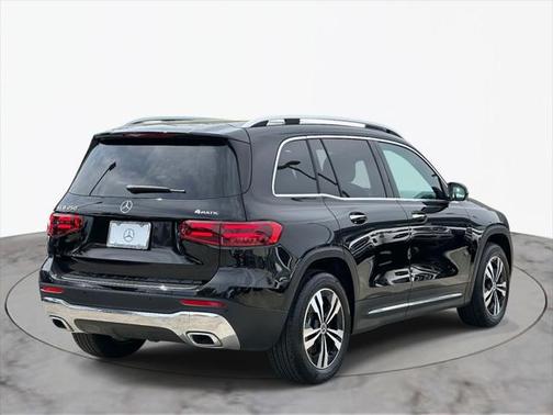 2025 Mercedes-Benz GLB 250 4MATIC