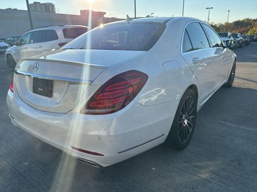 2015 Mercedes-Benz S-Class S 550