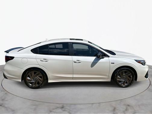 2024 Subaru Legacy Sport