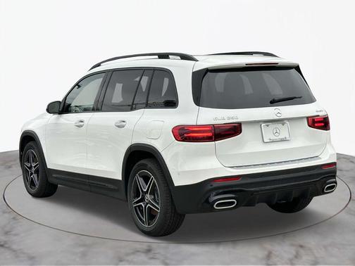 2025 Mercedes-Benz GLB 250 4MATIC
