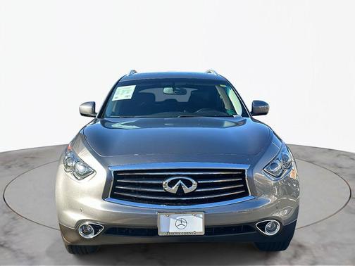 2014 INFINITI QX70 Base