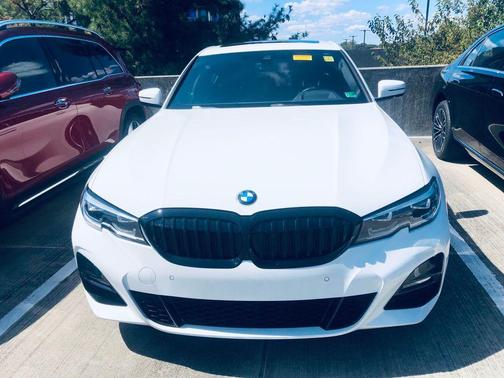 2022 BMW 330 xDrive