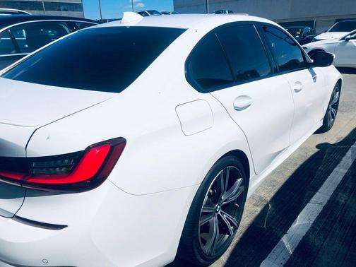 2022 BMW 330 xDrive