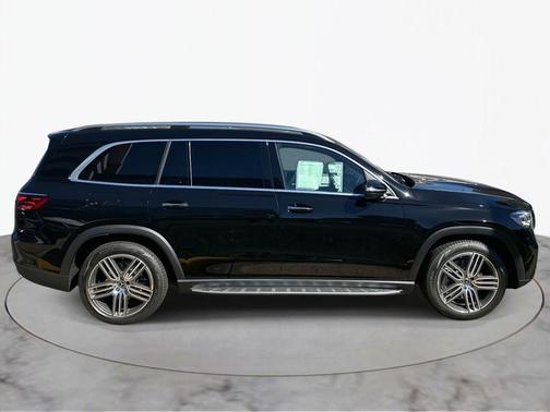 2026 Mercedes-Benz GLS 450 4MATIC