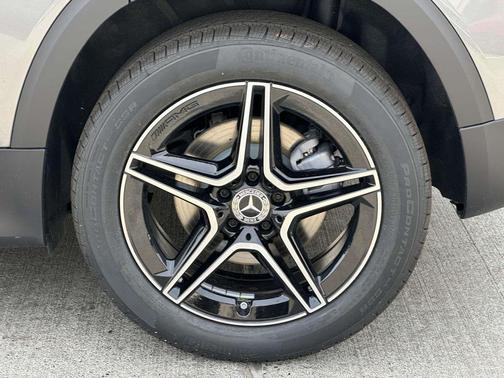 2025 Mercedes-Benz GLB 250 4MATIC