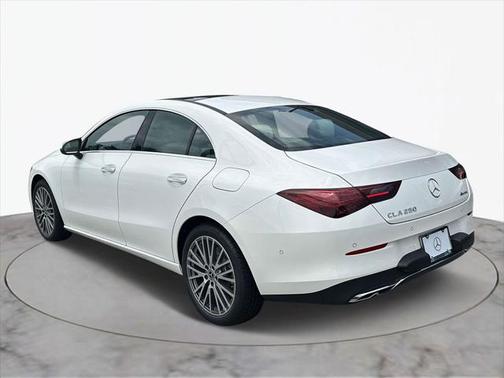 2025 Mercedes-Benz CLA 250 4MATIC
