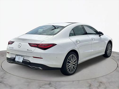 2025 Mercedes-Benz CLA 250 4MATIC