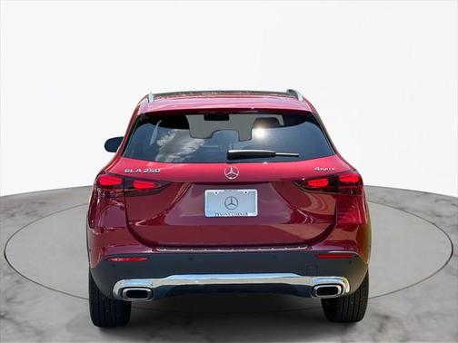 2025 Mercedes-Benz GLA 250 4MATIC