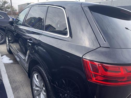 2017 Audi Q7 3.0T Premium