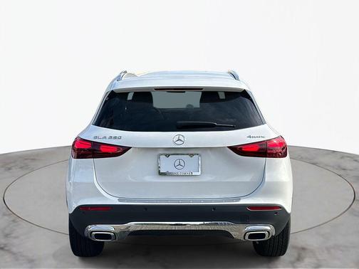 2026 Mercedes-Benz GLA 250 4MATIC