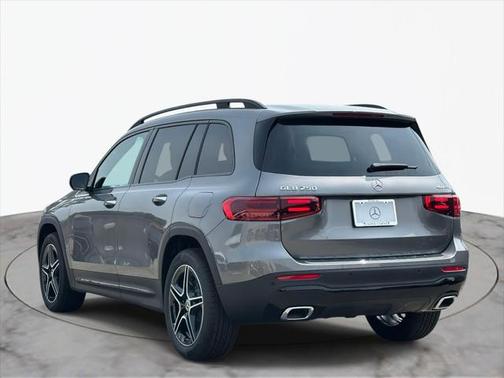 2025 Mercedes-Benz GLB 250 4MATIC