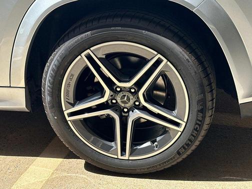 Cirrus Silver Metallic 2025 Mercedes-Benz GLS 450 4MATIC