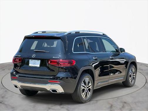 2025 Mercedes-Benz GLB 250 4MATIC