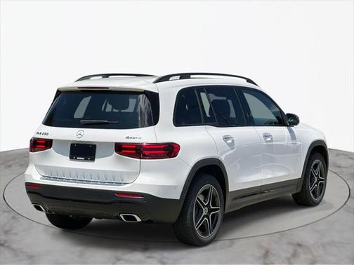 2025 Mercedes-Benz GLB 250 4MATIC