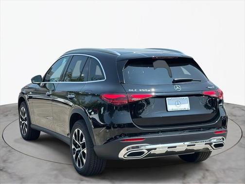 2025 Mercedes-Benz GLC 350e Base