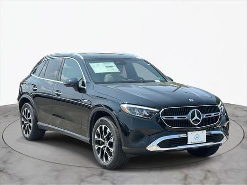 2025 Mercedes-Benz GLC 350e Base