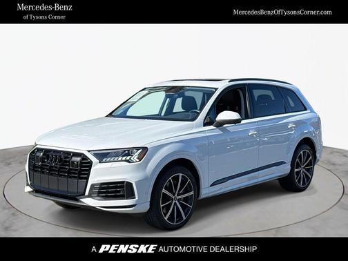 2023 Audi Q7 55 Premium Plus
