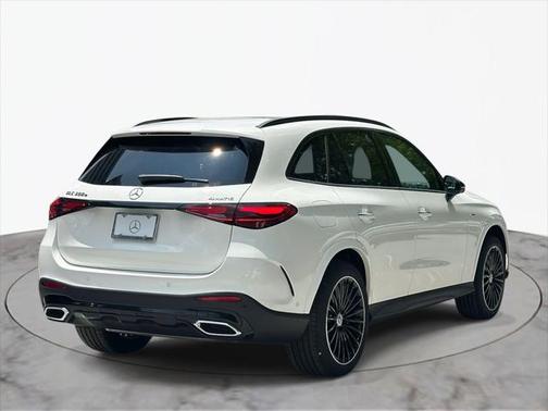 2025 Mercedes-Benz GLC 350e Base