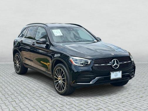 Black 2022 Mercedes-Benz GLC 300 4MATIC