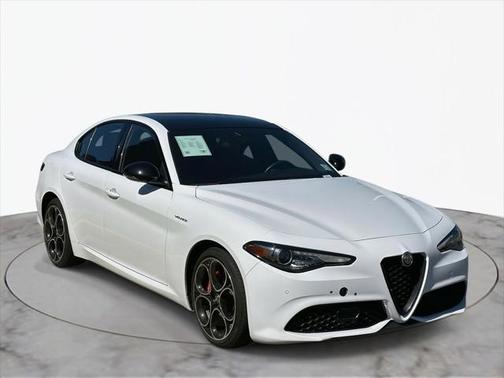 2023 Alfa Romeo Giulia Veloce AWD