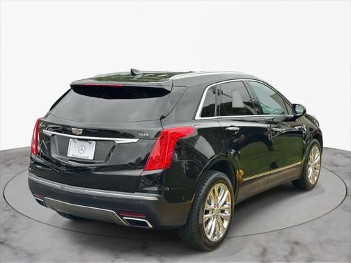 2018 Cadillac XT5 Platinum